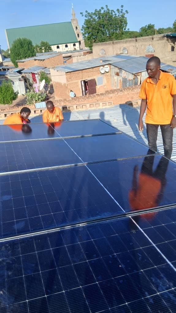 Installation résidentielle — Global Solar Electric, installation solaire N'Djaména